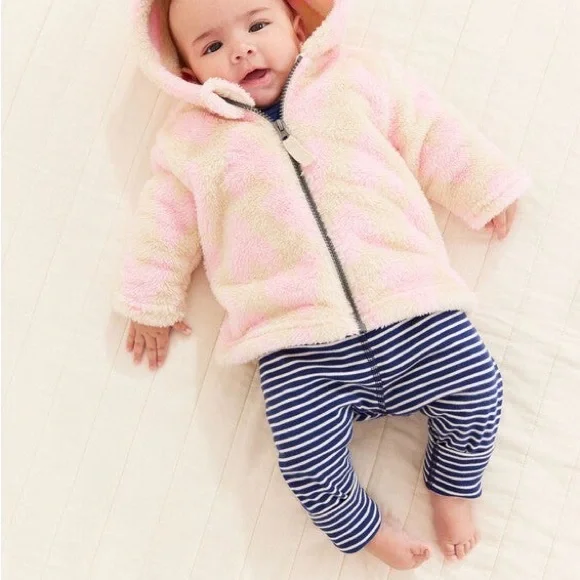 Hanna Andersson Hearts Baby Marshmallow Fleece Jacket size 3-6 months - Picture 2 of 7